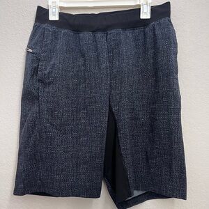Lululemon T.H.E. Short *Linerless 9" Navy and White Size L